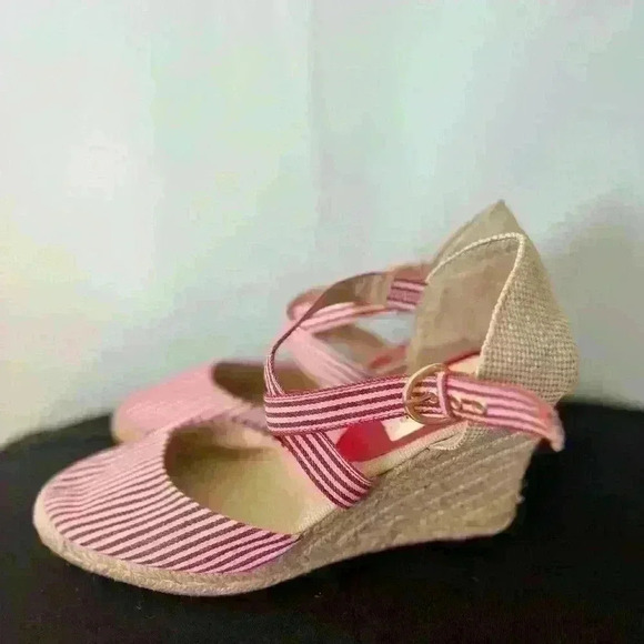 Adrienne Vittandini Red and White Espadrille Wedges sz 9 - Picture 2 of 6